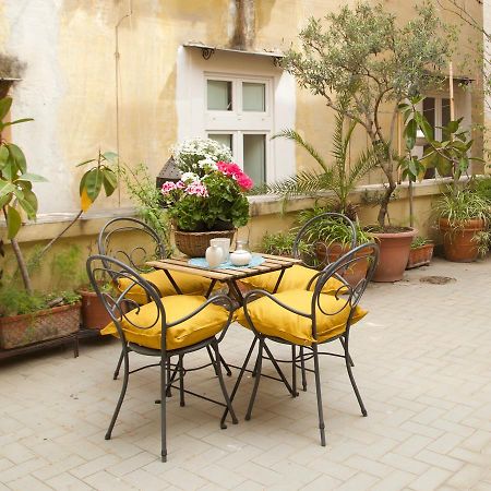 La Terrazza Di Dante Bed & Breakfast Napoli Eksteriør bilde