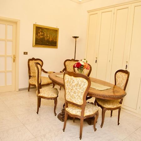 La Terrazza Di Dante Bed & Breakfast Napoli Eksteriør bilde
