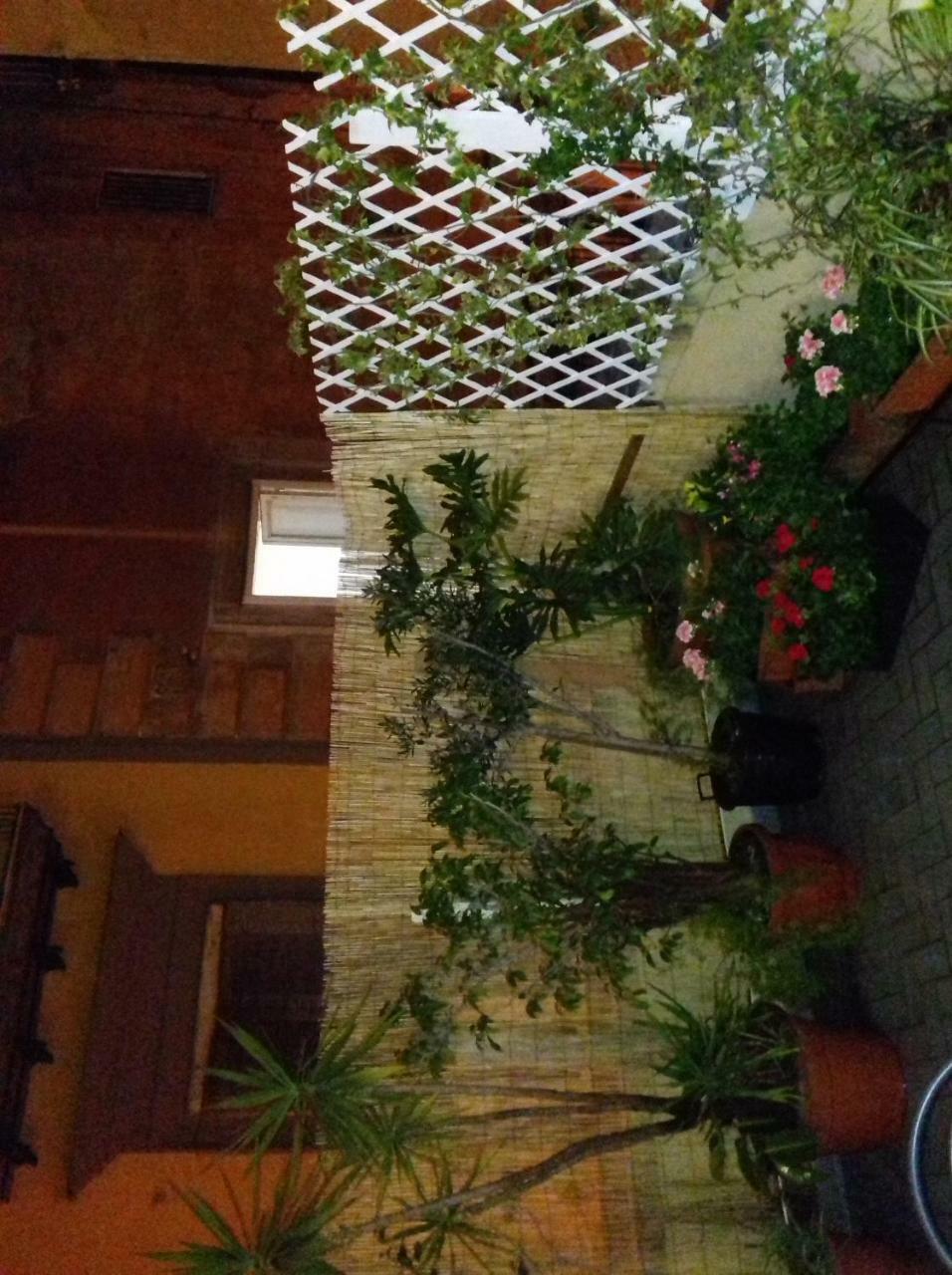 La Terrazza Di Dante Bed & Breakfast Napoli Eksteriør bilde